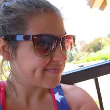 Jamie Roan's Instagram, Twitter & Facebook