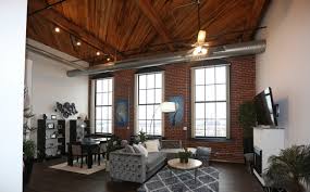 Air conditioningno smokinginternettvwasher & dryerheater. Soulard Market Loft Apartments Saint Louis Mo Welcome Home