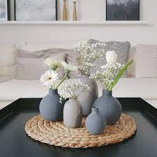 Diyhome Decorchristmaspaint A Table Is A Table Is Still Too Simple And The White Desktop Looks Monotono Table Decor Living Room Table Decorations Decor