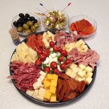 Cdn Everybodylovesitalian Com Wp Content Uploads 2015 02 Super Bowl Party Tray Everbody Loves Italian Jpg Meat Cheese Platters Cheese Platters Meat And Cheese