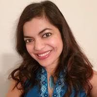 Priscilla Fernandes's Instagram, Twitter & Facebook