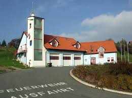 Das haus der stille liegt 15 km südöstlich von graz in der schönen südoststeirischen hügellandschaft (region stiefingtal). Heiligenkreuz Am Waasen Mapio Net