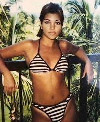 Check spelling or type a new query. Kourtney Kardashian Sports An Anti Aging Look With A Look Back At The 41st Anniversary Fr24 News English