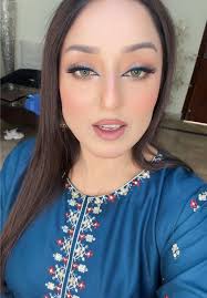 Makeup Artist Tips: Glam Looks from Lahore, Pakistan