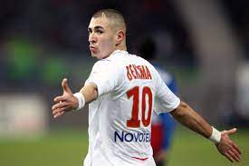Au sommet de sa carrière avec le real madrid, karim benzema pourrait décider de revenir à auteur de 24 buts et 11 passes décisives toutes compétitions confondues, karim benzema (32 ans) pourrait. Ol Karim Benzema Envisage Un Retour A Lyon