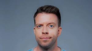 Alex Roy en plein air à Saint-Jérôme pour événement en plein air à  Saint-Jérôme