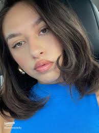 Chic LA Brunch Outfit: Blue & Green Color Combo