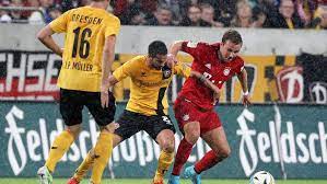 Dynamo dresden placed their entire squad into a. Friendly Match Sg Dynamo Dresden Fc Bayern Munchen 1 3 0 1 Miasanrot Com