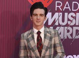 He's also a singer who's released five. Drake Bell Former Drake Josh Actor Pleads Guilty To Attempted Child Endangerment The Independent