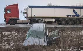 Un live pe facebook la volan a dus la moartea a 9 oameni, iar 35 de copii au rămas orfani. Accident Ungaria Arhive Renasterea BÄnÄÅ£eanÄ