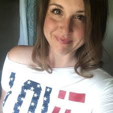 Jennifer Jambor's Instagram, Twitter & Facebook