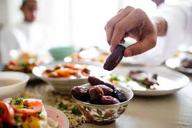 Check spelling or type a new query. Buka Puasa Dengan Yang Manis Tak Boleh Sembarangan Bagaimana Baiknya Halaman All Kompas Com