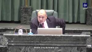 تداول العديد من رواد مواقع التواصل الاجتماعي في المملكة الأردنية الهاشمية، خلال الساعات القليلة الماضية، خبر وفاة النائب الأردني أسامة العجارمة في أحد مشافي عمان الخاصة بعد تعرضه الى وعكة صحية مفاجئة. Ø§Ø­Ø§Ù„Ø© Ø§Ù„Ù†Ø§Ø¦Ø¨ Ø£Ø³Ø§Ù…Ø© Ø§Ù„Ø¹Ø¬Ø§Ø±Ù…Ø© Ù„Ù„Ø¬Ù†Ø© Ø§Ù„Ù‚Ø§Ù†ÙˆÙ†ÙŠØ© ÙˆØ§Ù„Ø¹ÙˆØ¯Ø§Øª ÙŠØ¤ÙƒØ¯ Ù„Ø§ Ù†Ø³Ù…Ø­ Ø¨Ø§Ù„Ù…Ø³Ø§Ø³ Ø¨ÙƒØ±Ø§Ù…Ø© Ø§Ù„Ù†ÙˆØ§Ø¨