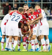 رحيم ستيرلنغ، لاعب مانشستر سيتي يسجل لبلاده هدف الفوز على كرواتيا في كأس أمم الأوروبية يورو 2020. ÙƒØ±ÙˆØ§ØªÙŠØ§ ØªÙƒØªØ³Ø­ Ø³Ù„ÙˆÙØ§ÙƒÙŠØ§ ÙˆØ¨ÙŠÙ„ ÙŠÙ‚ÙˆØ¯ ÙˆÙŠÙ„Ø² Ù„Ù„ÙÙˆØ² Ø¹Ù„Ù‰ Ø£Ø°Ø±Ø¨ÙŠØ¬Ø§Ù†