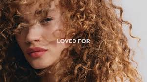 Wella Professionals Elements Renewing Shampoo, Gentle Anti Frizz Detangling  Professional Hair Care for All Hair Types, Protects Against Hair Breakage,  Cleanses Hair & Scalp, 250ml : Amazon.co.uk: Beauty