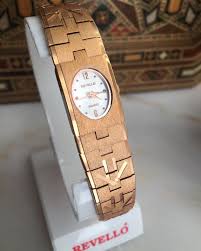 revello vintage saat kumlu kaplama etiketli ve orijinal ahsap kutusu ile gonderilecektir vintage vintagesaat vintagewatch saat saatler saatmodelleri