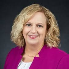 Cogent Bank hosted a ribbon cutting along with South Tampa Chamber to  celebrate Cogent's Tampa Team moving suites and doubling our office space. 