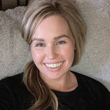 Desiree Noel's Instagram, Twitter & Facebook