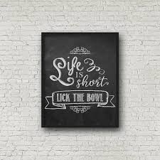 Here's a cute diy idea from save by love creations to create a picture frame using old newspaper. The 10 Most Clever Kitchen Chalkboard Sayings Of All Time