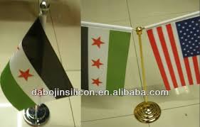 Schwarz steht für die unterdrückung, rot für den blutigen freiheitskampf, weiß symbolisiert eine. Top Qualitat Grun Weiss Schwarz Mit 3 Roten Stern Syrischen Armband Buy Syrischen Armband Syrischen Flagge Armband Freies Syrischen Armband Product On Alibaba Com