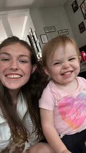 NANNY LOOKING FOR A FAMILY! ‼️ (FULL TIME HOURS) Hi families, I'm McKenzie!  I'm in search for a family that needs care. With 10 years of experience  caring for children of various