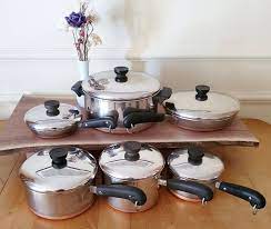 Vintage Revere Ware Copper Bottom Pots Pans Revereware Copper Clad Cook Pot Set Of Pots And Pans In 2021 Revere Ware Pots And Pans Pot Sets