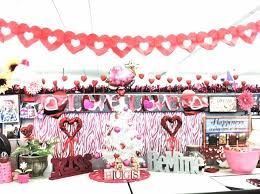 Valentines Day Cubicle So Doing This To My Cubical Maybe Not So Extreme Though Lol Valentine Decorations Valentines Day Office Valentine Door Decorations