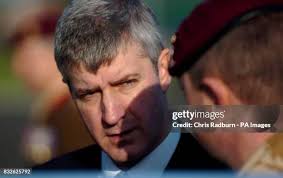 12 Derek Twigg Mp Photos & High Res Pictures