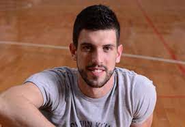 El clic tras la caída ante brasil y la clasificación a cuartos tras vencer a una potencia histórica, tokio 2020: Facundo Conte Herencia Mundial El Grafico