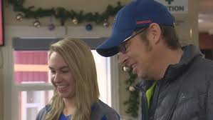 Oilers make families smile at Ronald McDonald House