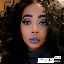 Lucy is ready to let Charlie Brown kick the football! But will she pull it  away again? 🤔 **What do you think will happen? Share your predictions  below!** Snoopy 🎁𝐆𝐫𝐚𝐛 𝐘𝐨𝐮𝐫 𝐒𝐮𝐩𝐫𝐢𝐬𝐞