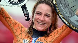 Ze is de beste wielrenster van de wereld momenteel: Kz0rzzlg3alvum