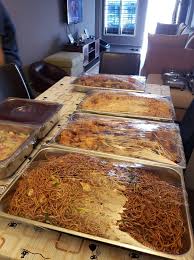 Mohd ariff (uyip)sedang sibuk membakar satay untuk para tetamu. Pengalaman Dan Kenangan Terindah Kali Pertama Buat Majlis Open House Raya