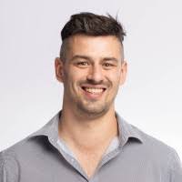 2100+ "Oakley" profiles