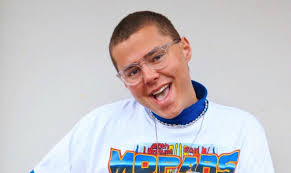 Male fashion students find success in a female-dominated field