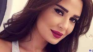 سيرين عبد النور إلى جانب مريم أوزرلي