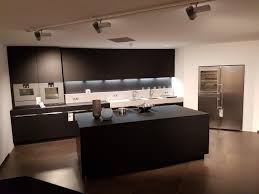 150 küchen auf weit über 5.000 m² ausstellungsfläche. Kuchenstudio Hanau Kuchenstudio Frankfurt Am Main Kuchenstudio Aschaffenburg Kuchenstudio Darmstadt Kuchenstudio Wiesbaden Kuchenstudio Mainz