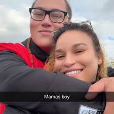 Stream Ariana Grande