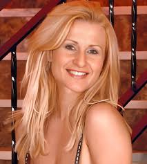 Busty Cassandra (Actress) Age, Videos, Movies, Photos, Biography,  Boyfriend, Wiki, Height, Weight and More