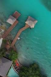 Un refugio de paz a orillas de la laguna de Bacalar 🌅💙, @KhabanBacalar es un espacio donde el diseño se integra con la naturaleza y cada rincón está pensado para disfrutar la calma del agua., ...