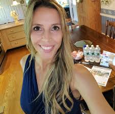 Kristen Swales, Realtor