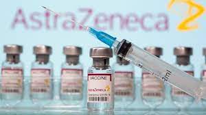 Astrazeneca oxford vaccine logo on blue background, covid19 vaccine vial and syringe, coronavirus immunization: Italy S Piedmont Region Temporarily Suspends Astrazeneca Covid 19 Shots Al Arabiya English