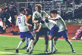 Auburn boys and girls soccer win