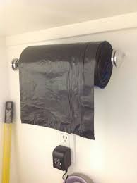 Diy Cuisine Distributeur De Sacs Poubelles A Faire Soi Meme Organization Hacks Home Organization Storage And Organization