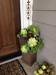You can put a final touch to your home by using pretty front door flower pots which will provide your home with natural jewellery. Garden And Bliss Potted Plants Outdoor Front Door Plants Door Planter