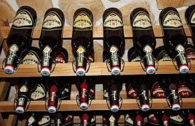 Bier wird in tschechien fast ausschließlich vom fass getrunken und zwar in einem 0,5 liter das bier wurde rasch auch über die grenzen tschechiens berühmt und fand entsprechend auch viele. Prag Bier Spa In Tschechien