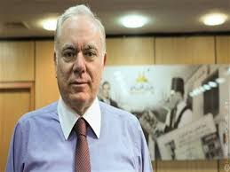 مصادر منير الزاهد يقترب من منصب العضو المنتدب لبنك الإمارات دبي الوطني كتبت منال المصري قالت مصادر مصرفية لمصراوي إن منير الزاهد رئيس بنك القاهرة الحالي سيت