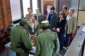 Check spelling or type a new query. Ben Afflecks Neuer Film Argo Annabelle