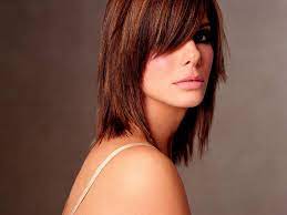 Modele Coiffure2014 Plus Sur Le Massage De La Tete Du Cou Et Des Epaules Par Stimulation Cheveux Mi Long Cheveux Coupe Cheveux Mi Long