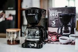 Ia lulusan terbaik di fakultas teknik arsitektur universitas gajah mada(ugm). Oriflame Ampana Coffee Maker Cuma 49 900 Program Facebook